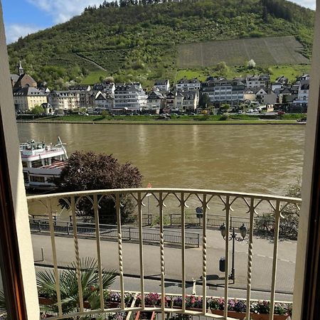 Holiday Apartment Mit Moselblick Im Moselhaus Кохем Экстерьер фото
